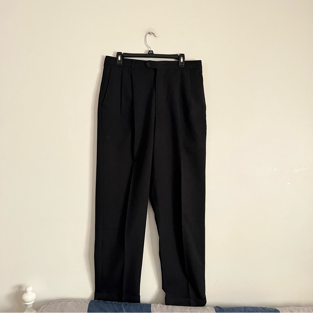 Claiborne Black Pleated Dress Pants - Classic Tailored Style